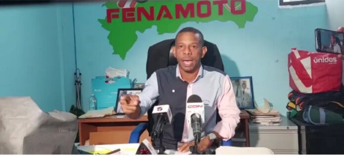 Fenamoto culpa autoridades desorden