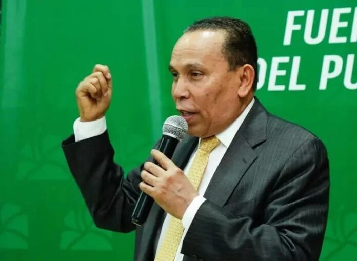 “Indudablemente Abinader perderá en segunda vuelva”, afirma vicepresidente de la Fuerza del Pueblo