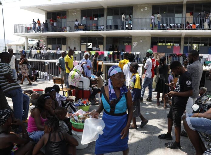 Intensos tiroteos próximo al Palacio Nacional de Haití