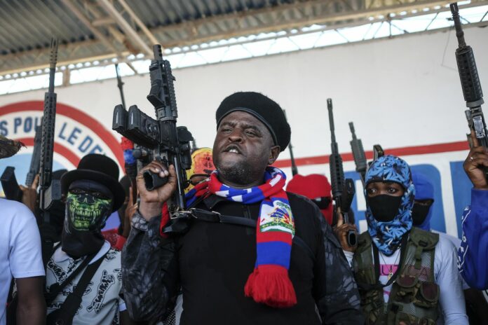 Jefe de bandas en Haití dice comunidad internacional será responsable de todas las personas asesinadas en ese país