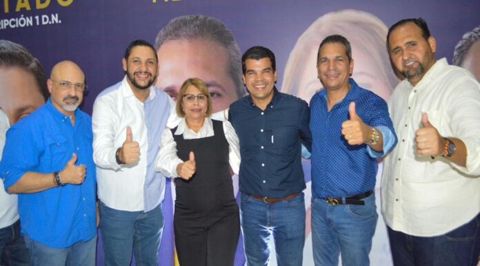 José Caraballo recibe apoyo de equipo de Omar Méndez a diputado