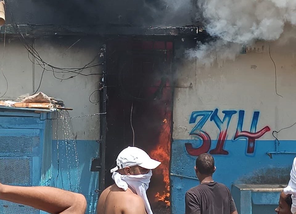 La Victoria dan alta medica a cuatro bomberos afectados por