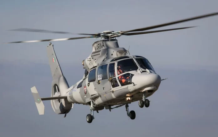 Mueren tres marinos mexicanos y dos más desaparecen tras desplomarse un helicóptero