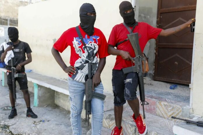 Políticos haitianos empiezan a forjar alianzas ante ola de violencia pandillera