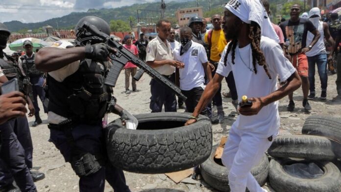 Una veintena de heridos en Haití en nueva jornada sangrienta a manos de bandas armadas