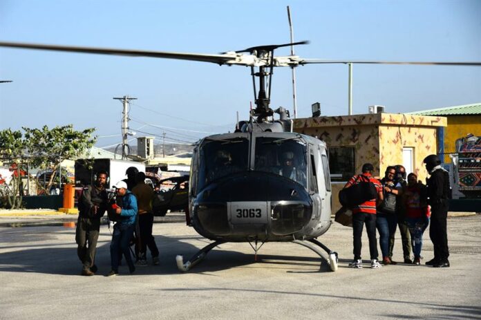 Más de 200 estadounidenses ya han sido evacuados de Haití