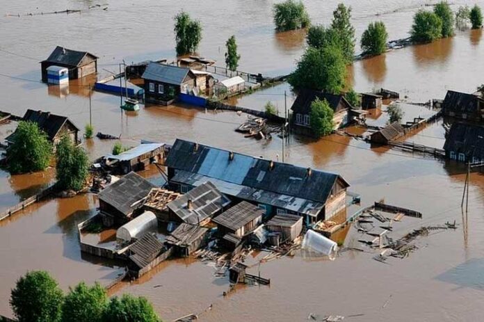 Inundación en Rusia resulta en miles de evacuados