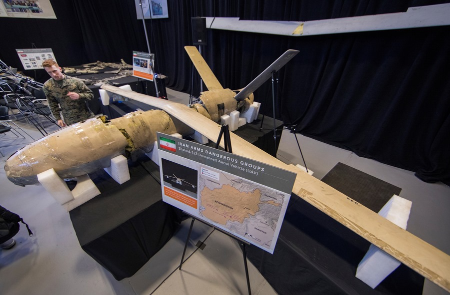 Modelo de un dron iraní Shahed en una muestra de material iraní en Estados Unidos