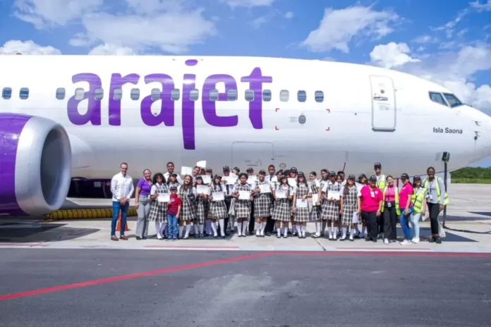 Arajet busca incentivar en carreras de aviación en RD