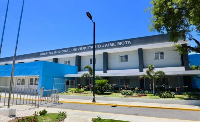 Buscan prevenir cáncer de próstata en Hospital Jaime Mota de Barahona
