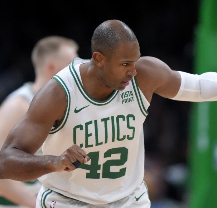 Celtics, Clippers y Bucks ganan en 1ra ronda playoffs