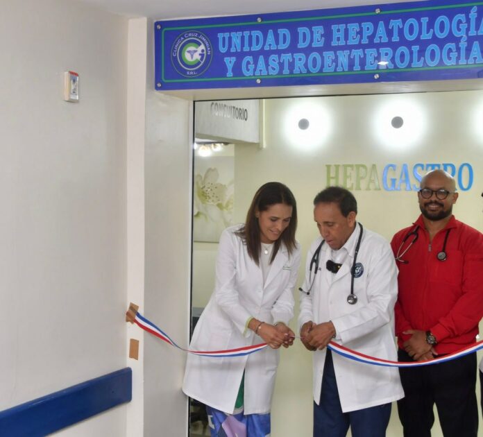 Cruz Jiminián inaugura moderna Unidad de Endoscopia y Hepatología
