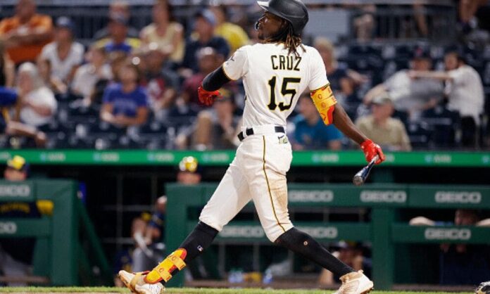 Cruz conecta tres hits y los Piratas salen mala racha