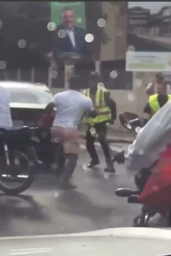 DIGESETT investiga incidente entre conductor y agentes de tránsito en La Romana