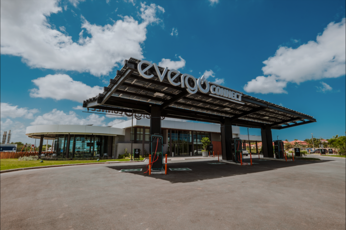 Evergo presenta en RD la primera electrolinera de Latinoamérica