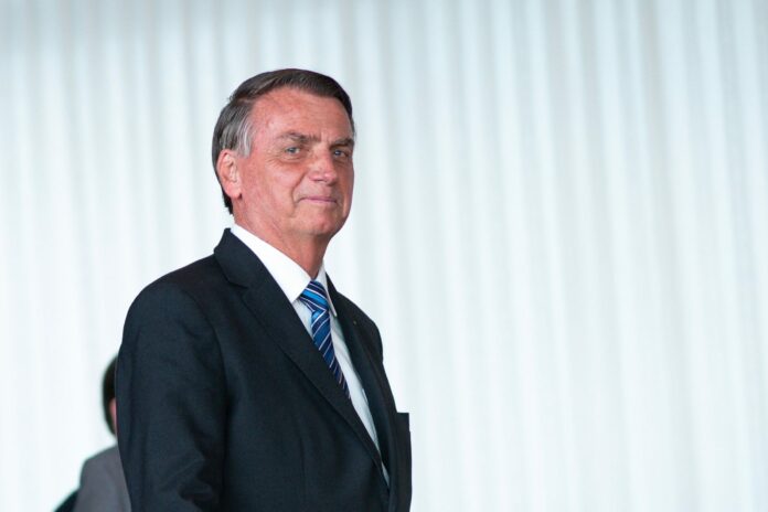 Justicia de Brasil definió Bolsonaro no violó medidas cautelares durante estadía en Hungría