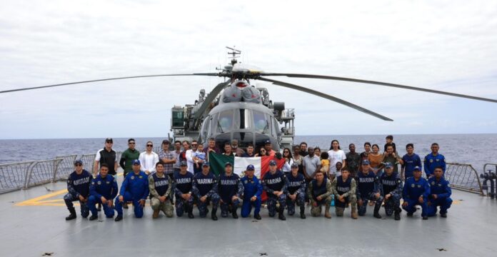 La Marina de México rescata a 34 connacionales que estaban atrapados en Haití