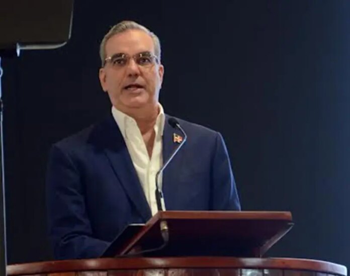 Luis Abinader destaca inversión del gobierno en la provincia Santiago