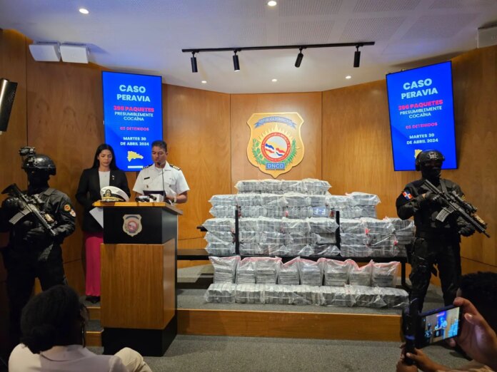 Pretendían introducir 395 paquetes de cocaína por costas de Peravia