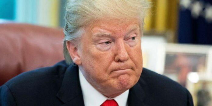 Fiscalía pide que Trump reciba más multas por desacato en orden mordaza en su juicio penal