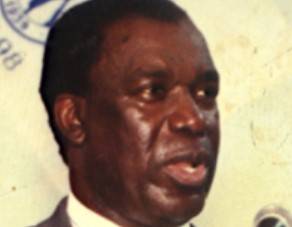 2 El Pais 10 SubeBajaAp04