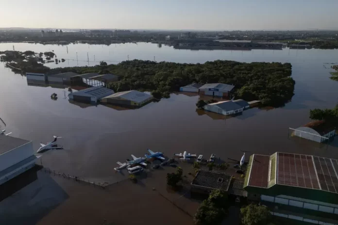 Brasil supera las 100 muertes por inundaciones en región sur del país