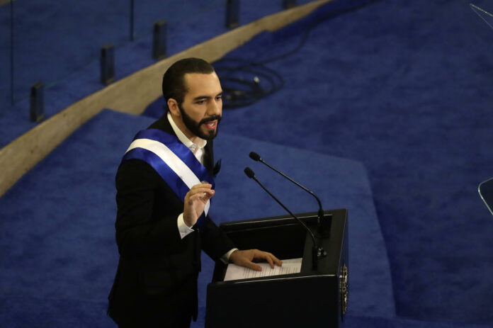 Bukele asumirá segundo mandato en El Salvador con la economía como su principal reto