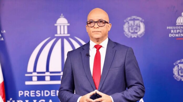 Gobierno hace aclaración sobre licitación del MINERD