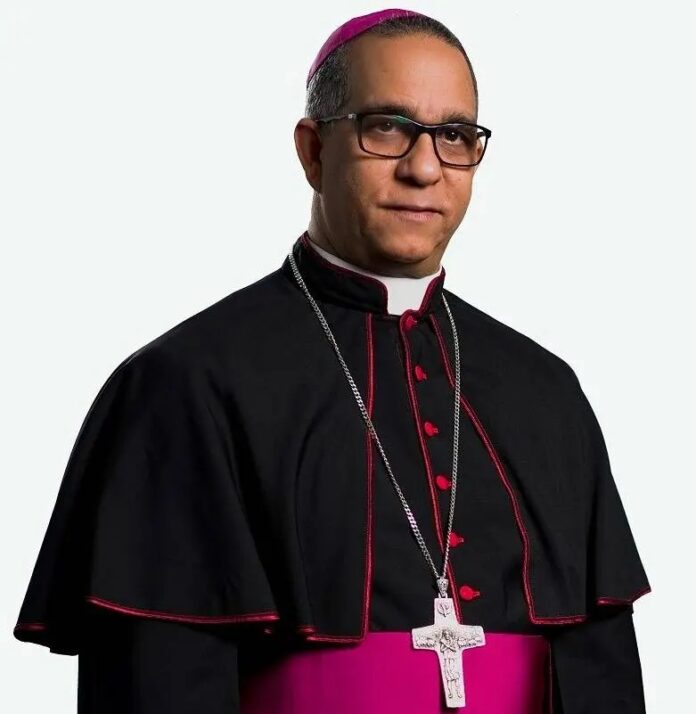 Monseñor Rodríguez afirma Iglesia Católica no mandó a votar por ningún candidato
