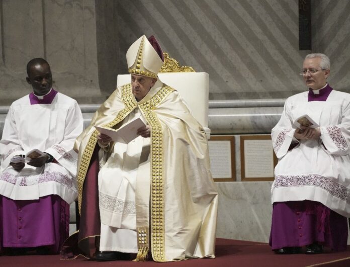 Papa pide tiempo de paz y condonar deuda a pobres