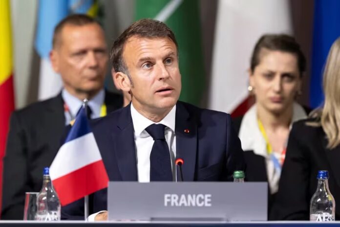 Macron acusa a Rusia de ser un régimen imperialista y llamó a ayudar a Ucrania a resistir