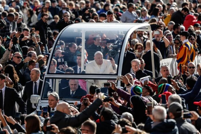 Abinader dice papa Francisco está “muy interesado” en visitar RD