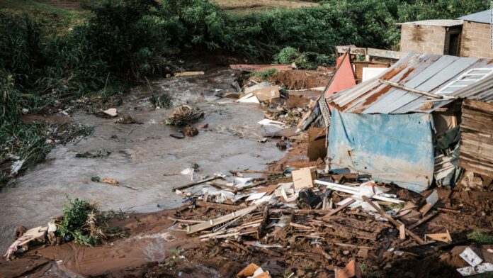 Al menos doce muertos y miles de afectados por las fuertes lluvias en Sudáfrica