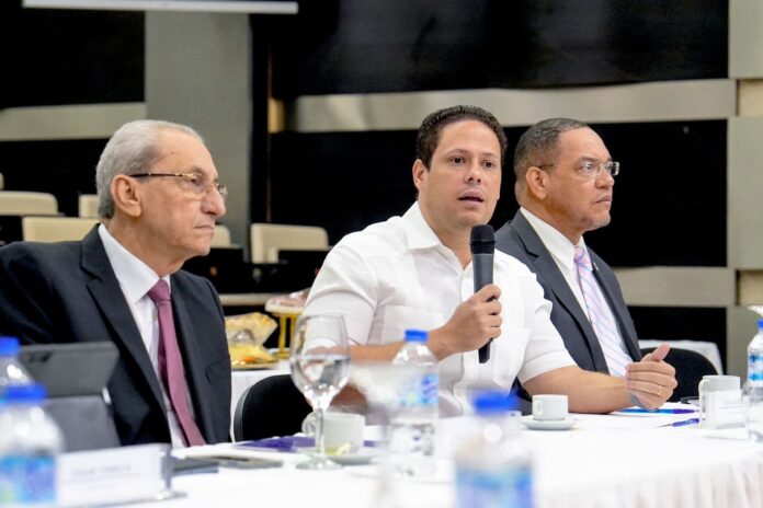 Comisión presenta no objeción a licitación de Las Parras