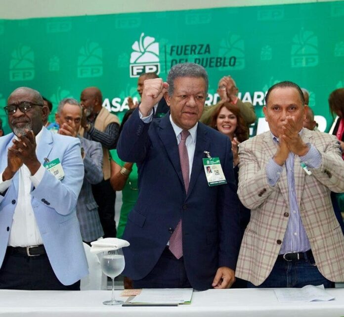 Fuerza del Pueblo abre trabajos de su primer congreso