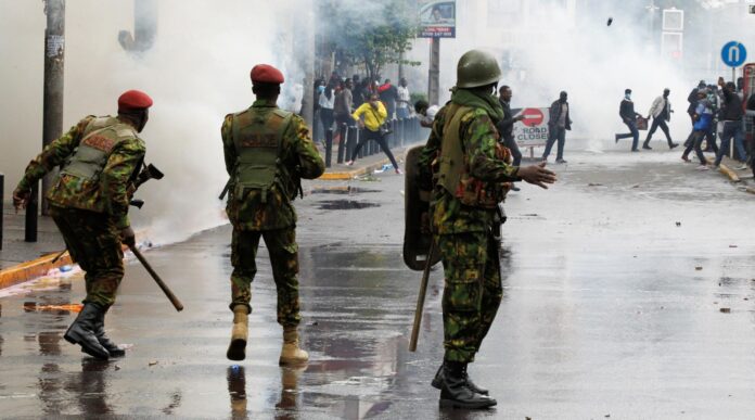 La Policía de Kenia mató al menos a treinta personas en las protestas del martes