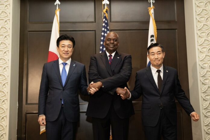 Ministros de Defensa de EE.UU., Japón y Corea del Sur hablan sobre Taiwán