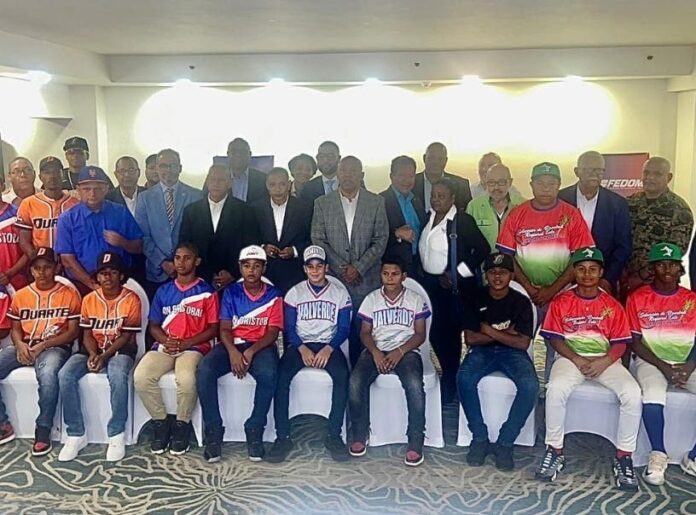 Torneo Robinson Canó es dedicado a Sanz Lovatón