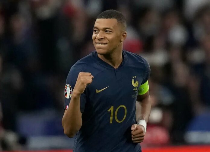 ¿Se anuncia hoy?, la pregunta de Emmanuel Macron a Kylian Mbappé sobre su fichaje con el Real Madrid