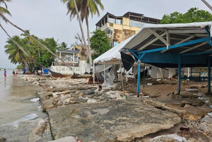 Diputada reclama a Abinader y a Turismo rescatar playa de BC