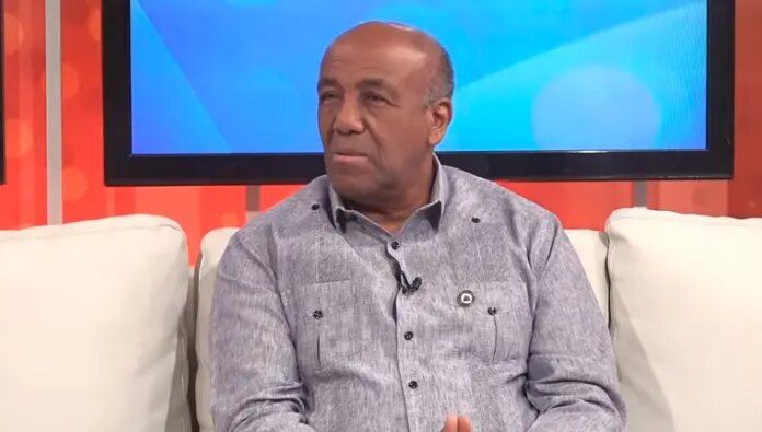 ¿A qué se deben las pérdidas en las Edes? Ministro de Energía responde