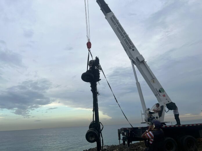 PN confirma matrícula camión sacado del mar coincide con el que manejaba Juan José Valerio
