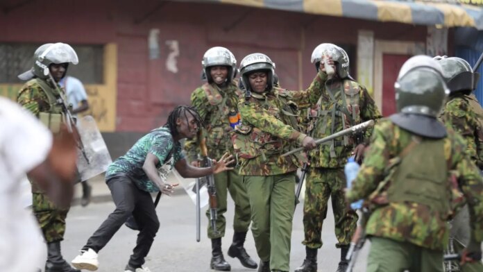 Kenia envía otros 200 policías a Haití