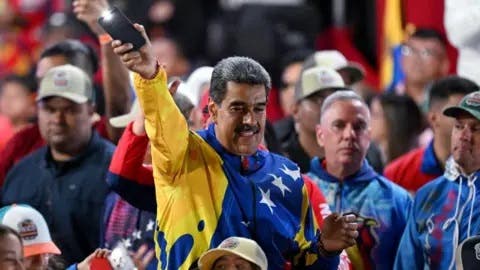 China, Rusia o Irán felicitan a Nicolás Maduro