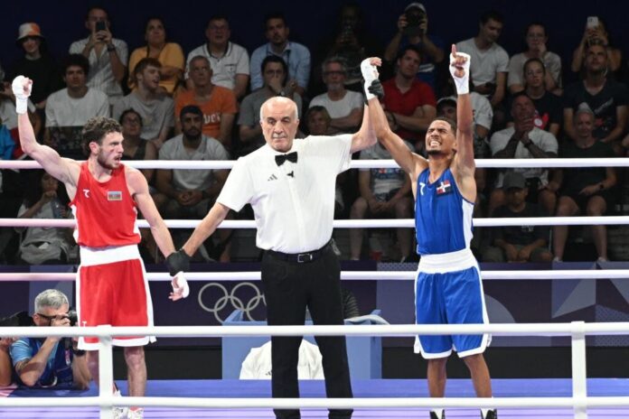 Juegos Olímpicos de París 2024: Yunior Alcántara pasa a los cuartos de final en boxeo