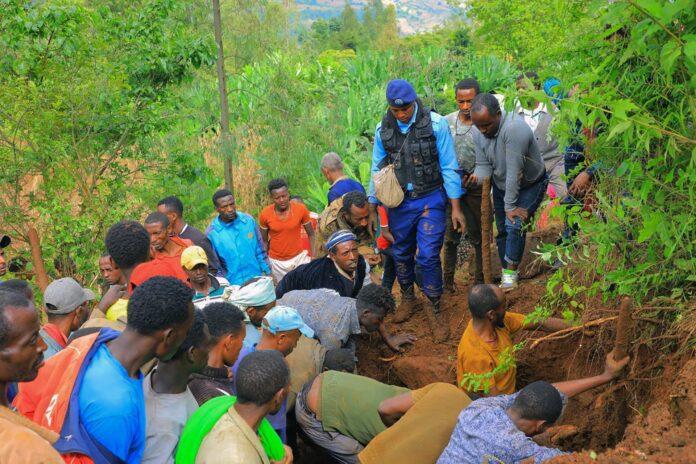 Ascienden a 257 los muertos en deslizamientos en Etiopía y se espera que suban a 500, según la ONU