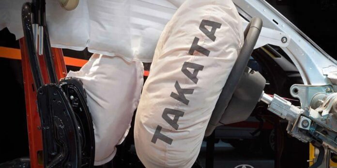 Autoridades de EE.UU. alertan a conductores por problemas en bolsas de aire japonesas