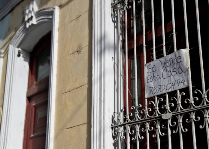 Cuba aprueba Ley que permite a residentes en el exterior mantener propiedades