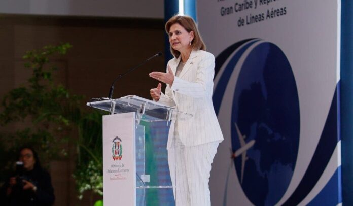 «Eso es un halago», dice vicepresidenta sobre decisión de Venezuela de romper relaciones con RD