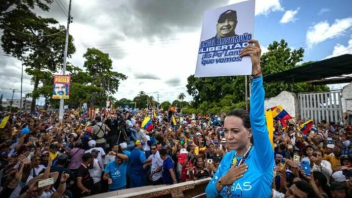María Corina Machado: «Maduro es pasado, ya lo derrotamos»